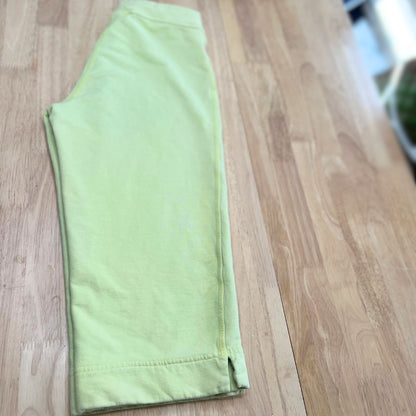 Vintage Non-Fiction Capri Pants