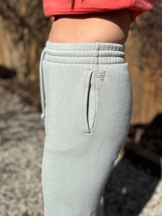 Aritzia