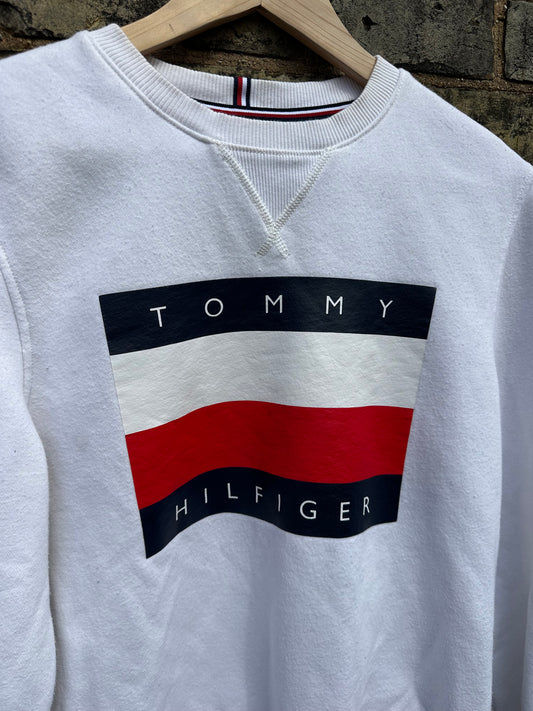 Classic Tommy Hilfiger Sweatshirt