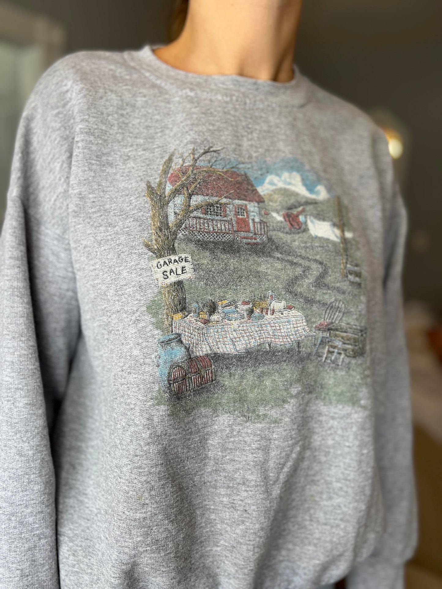 XL Vintage Tradition Country Collection Sweatshirt – Grey | Cottage Graphic | Excellent Condition