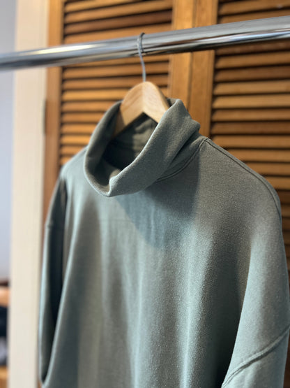 Size Medium (oversized) Aerie Funnel Neck Sweatshirt