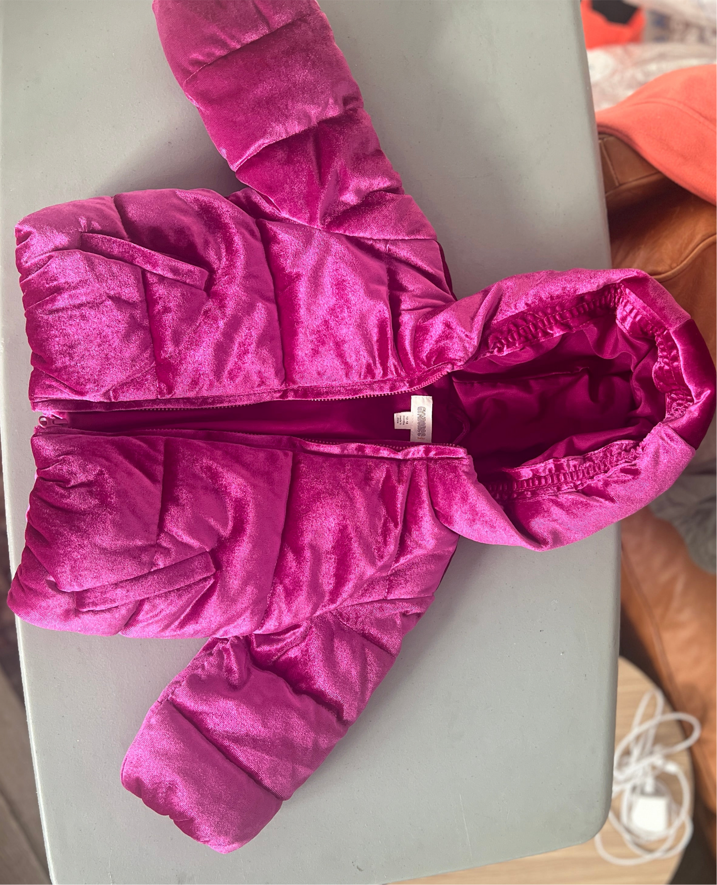 Velvet Puffer