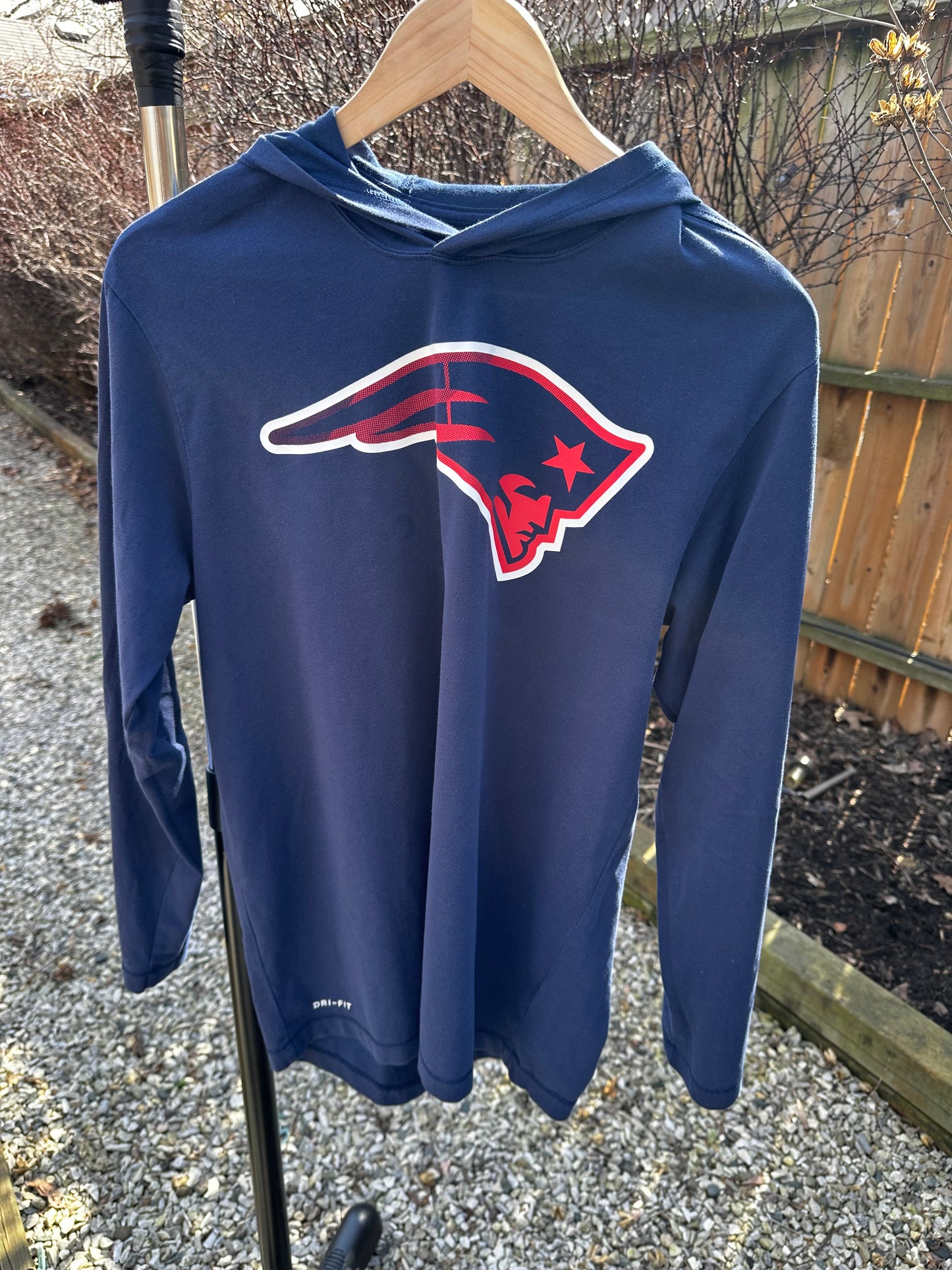 NFL New England Patriots Long Sleeve - Nike Dri-FIT - Men's Medium