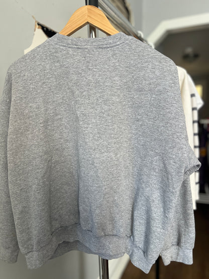 XL Vintage Tradition Country Collection Sweatshirt – Grey | Cottage Graphic | Excellent Condition