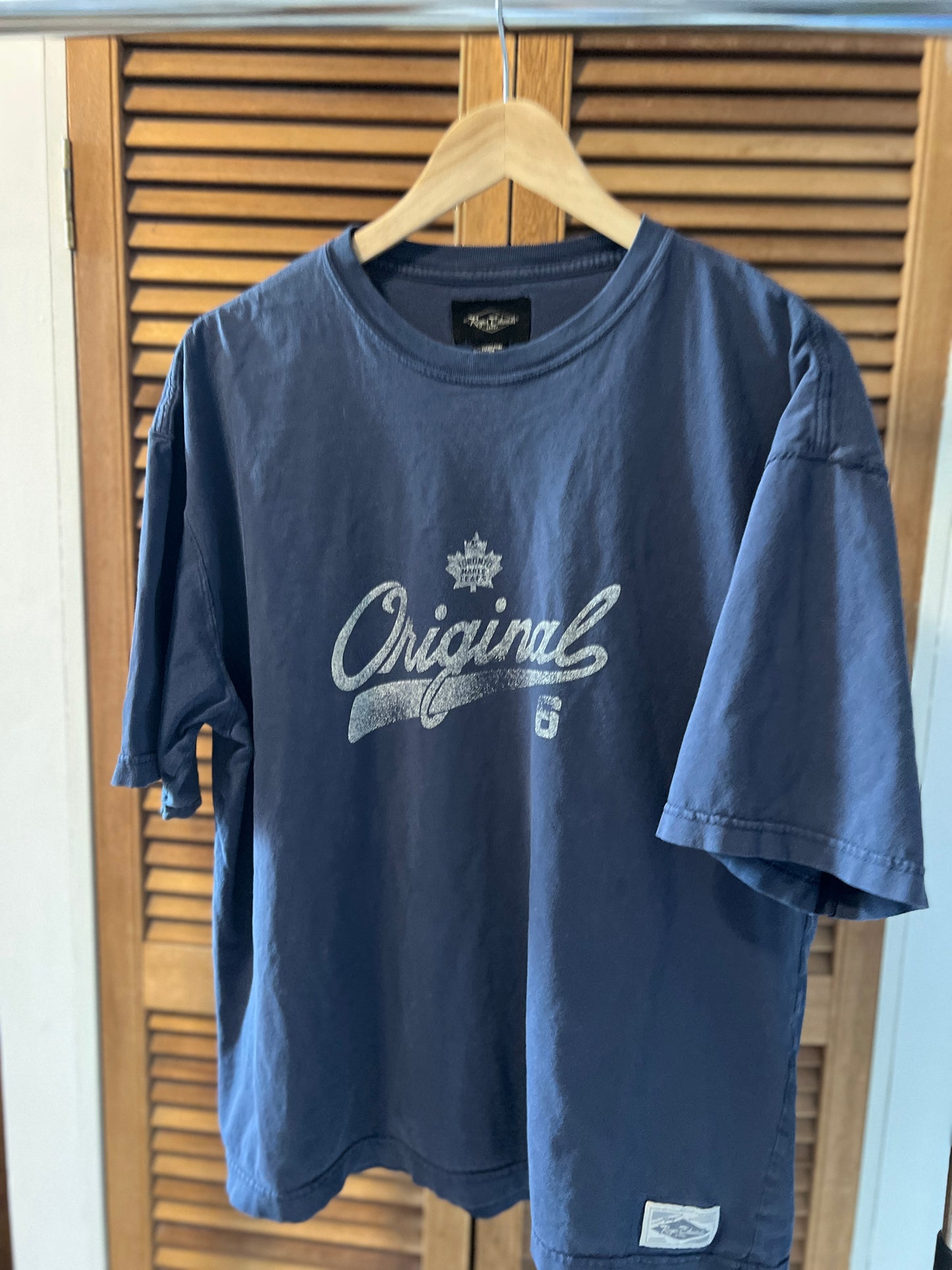 Original 6 Large Men's Maple Leafs Roger Edwards Sport T-Shirt | Made in Canada | 100% Cotton | Great Condition