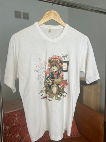 Size Medium - Misfit Vintage 90s Jerzees Grandma Bear T-Shirt | Retro & Full of Character