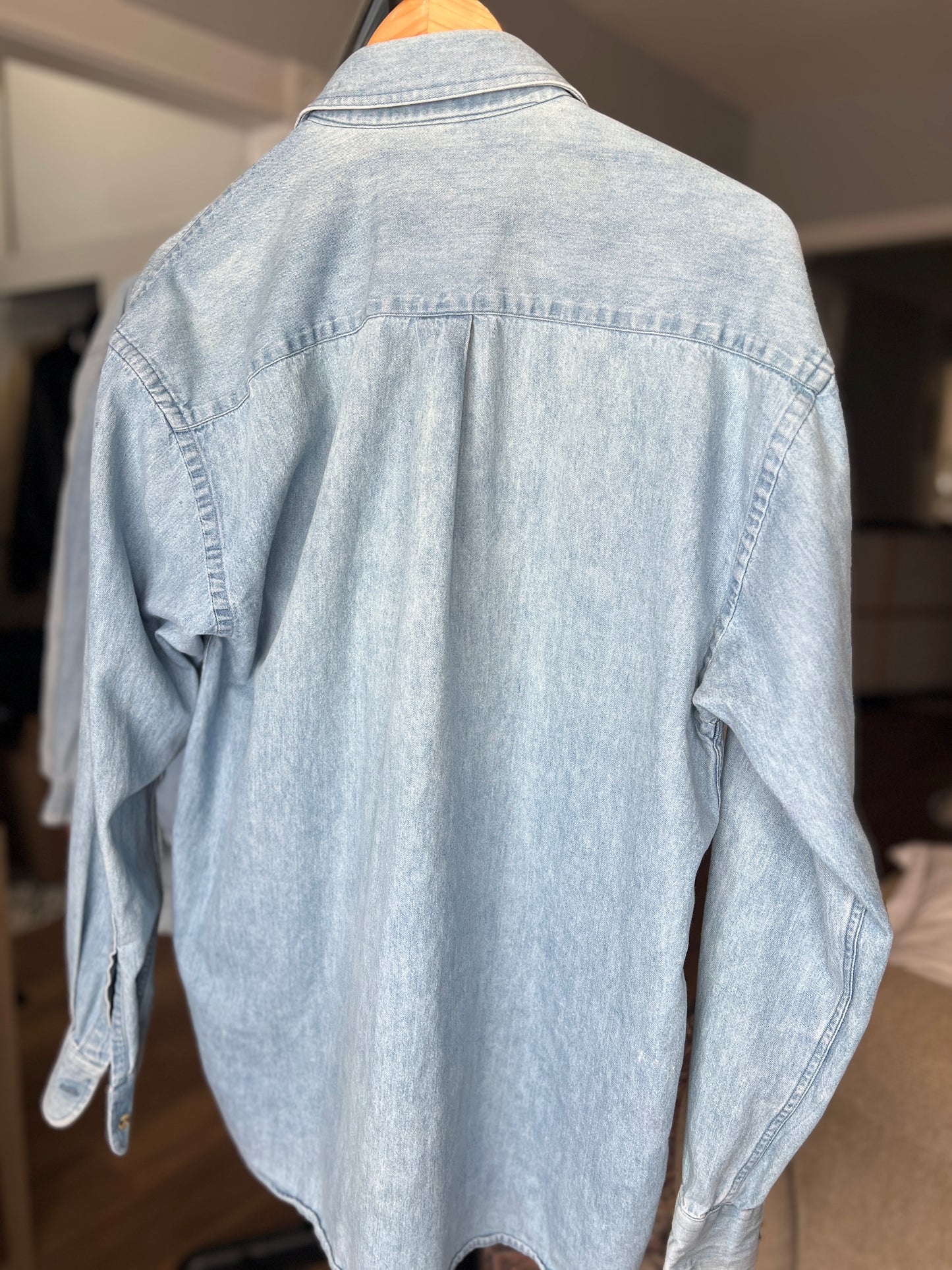 size XL Vintage Hathaway 100% Cotton Denim Shirt – Size 15 1/2 | Authentic Dress Shirt | Excellent Condition