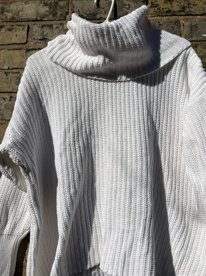 XL American Apparel Turtleneck