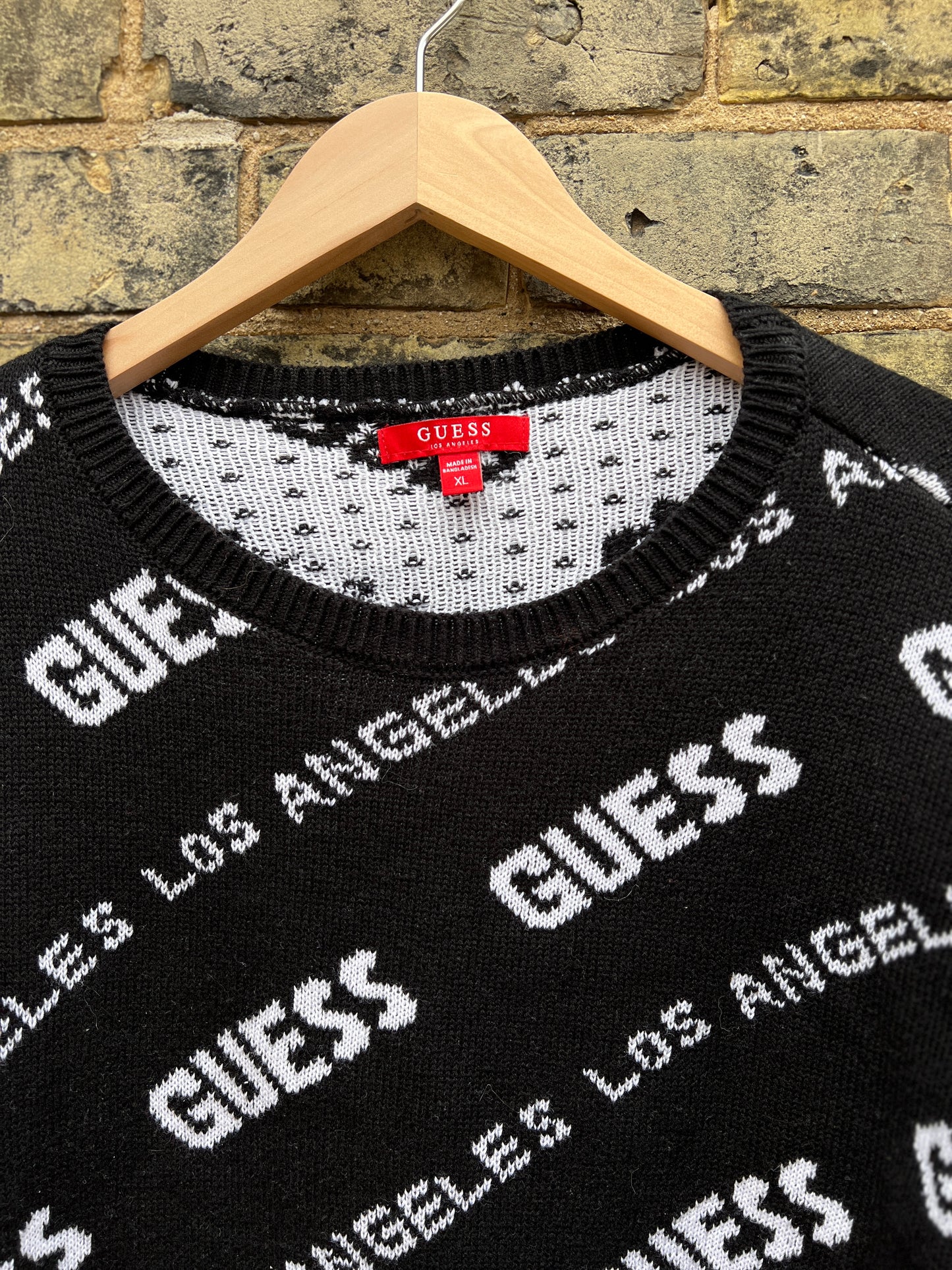 XL Guess Sweater