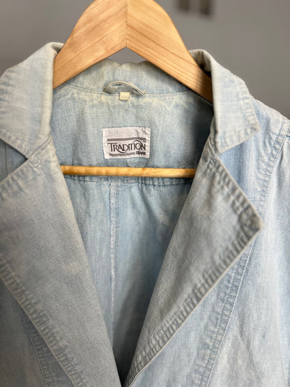 Vintage Sears Traditions Denim Trench Coat | Light Wash | Double Pockets | Pit 24” Waist 21” Length 32” | Fits Size Small-Medium | Excellent Condition