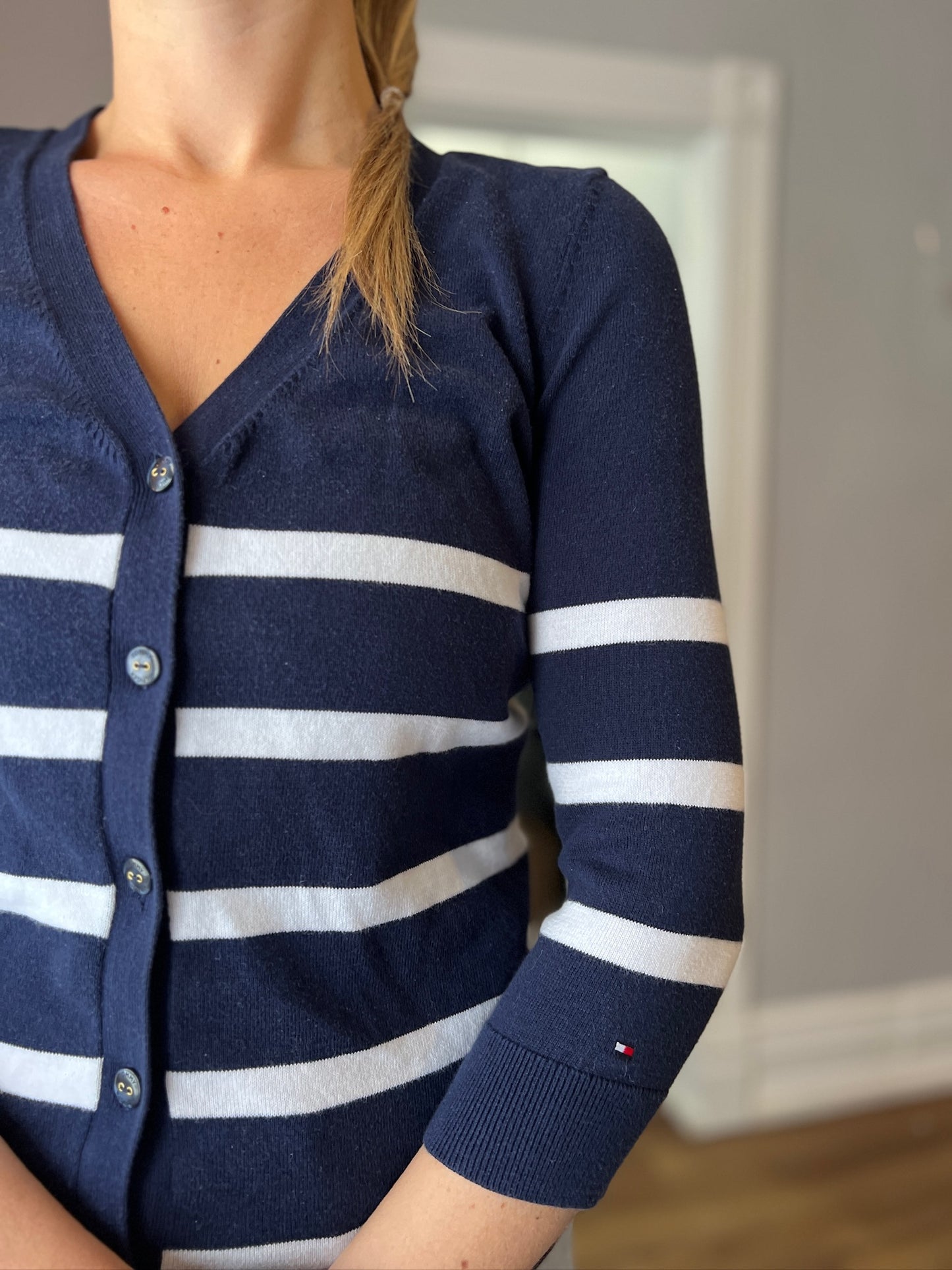 Medium Tommy Hilfiger Women’s soft Cardigan